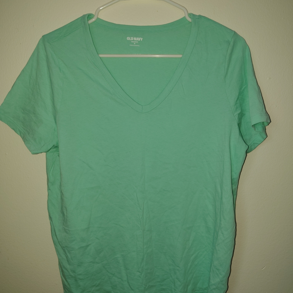 Old Navy Light Green V-Neck Tee